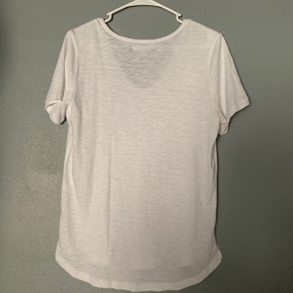 White tee - Picture 3 of 4